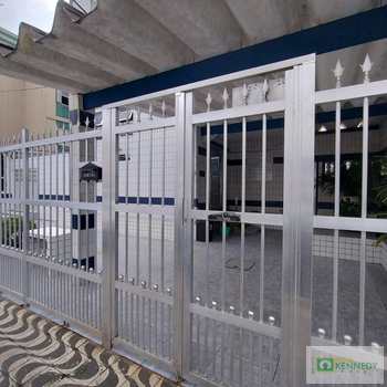 Kitnet em Praia Grande, bairro Ocian