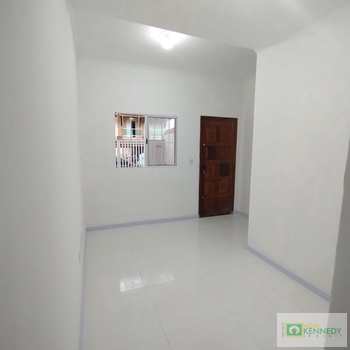 Casa em Praia Grande, bairro Esmeralda