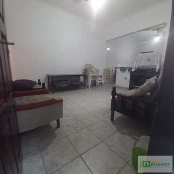 Casa em Praia Grande, bairro Ocian