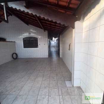 Casa em Praia Grande, bairro Ocian