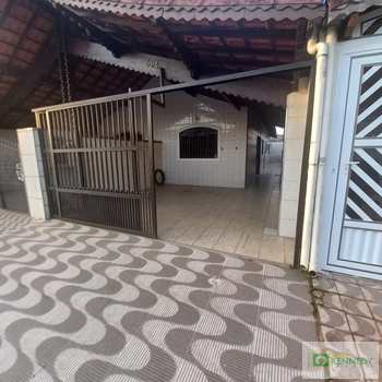 Casa em Praia Grande, bairro Ocian