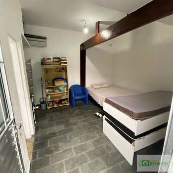 Casa em Praia Grande, bairro Baneário Maracanã