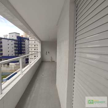 Apartamento em Praia Grande, bairro Ocian