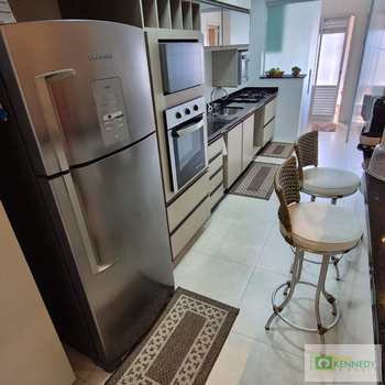 Apartamento em Praia Grande, bairro Aviação