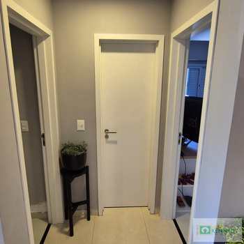 Apartamento em Praia Grande, bairro Aviação