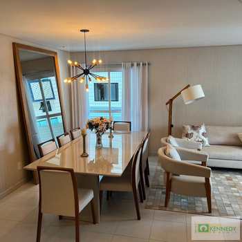 Apartamento em Praia Grande, bairro Guilhermina
