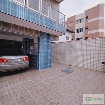 Apartamento em Praia Grande, bairro Caiçara