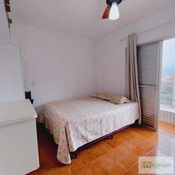 Apartamento em Praia Grande, bairro Caiçara