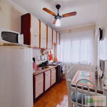 Apartamento em Praia Grande, bairro Caiçara