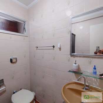 Apartamento em Praia Grande, bairro Caiçara