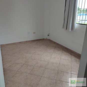 Kitnet em Praia Grande, bairro Tupi