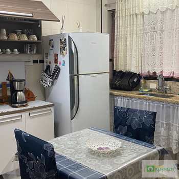 Apartamento em Praia Grande, bairro Boqueirão