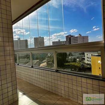 Apartamento em Praia Grande, bairro Caiçara