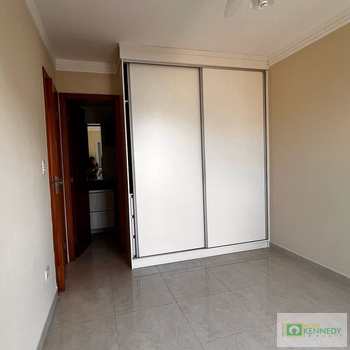 Apartamento em Praia Grande, bairro Caiçara