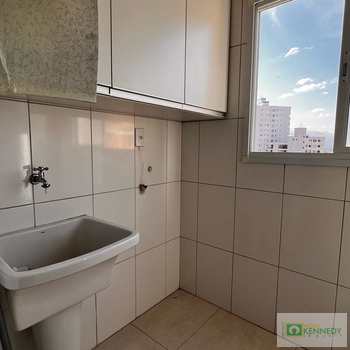 Apartamento em Praia Grande, bairro Caiçara