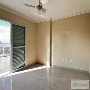 Apartamento em Praia Grande, bairro Caiçara