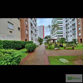 Apartamento em Praia Grande, bairro Ocian