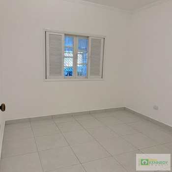 Casa em Praia Grande, bairro Ocian