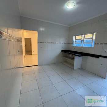 Casa em Praia Grande, bairro Ocian