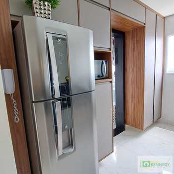 Apartamento em Praia Grande, bairro Caiçara