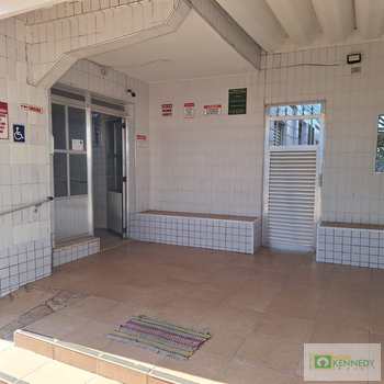 Apartamento em Praia Grande, bairro Ocian