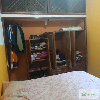 Casa de Condomínio em Praia Grande, bairro Caiçara
