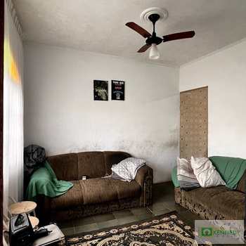 Casa em Praia Grande, bairro Princesa