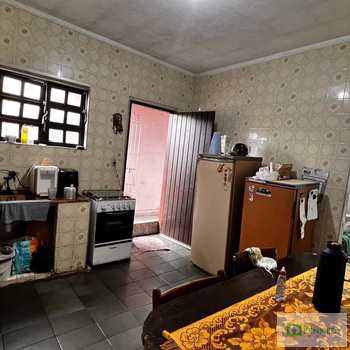 Casa em Praia Grande, bairro Princesa