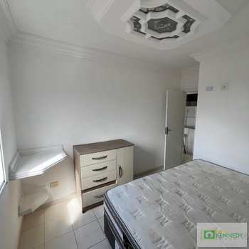 Apartamento em Praia Grande, bairro Tupi
