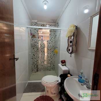 Casa de Condomínio em Praia Grande, bairro Balneário Maracanã