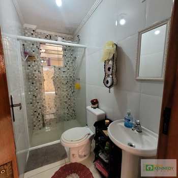Casa de Condomínio em Praia Grande, bairro Balneário Maracanã