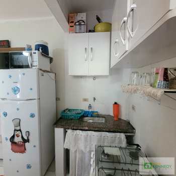 Apartamento em Praia Grande, bairro Ocian