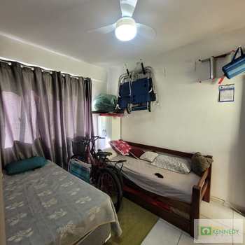 Apartamento em Praia Grande, bairro Ocian