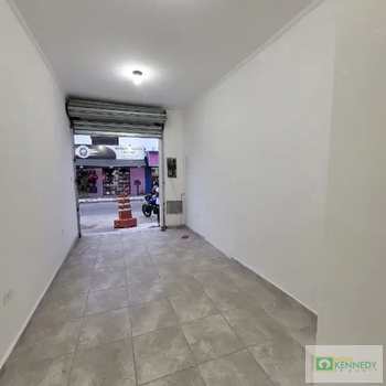 Conjunto Comercial em Praia Grande, bairro Samambaia