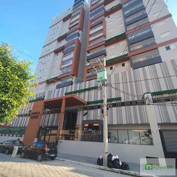 Apartamento em Praia Grande, bairro Guilhermina