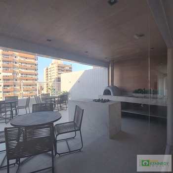 Apartamento em Praia Grande, bairro Guilhermina