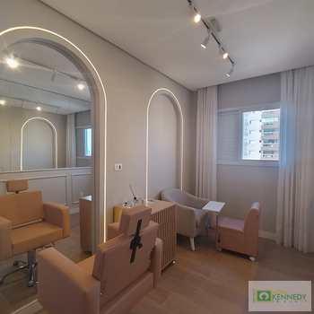 Apartamento em Praia Grande, bairro Guilhermina