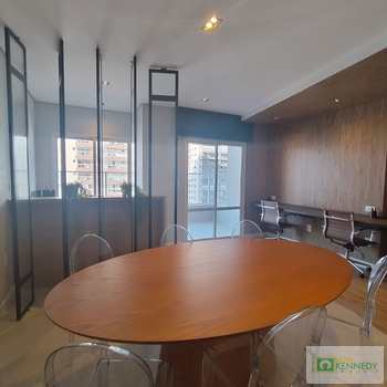 Apartamento em Praia Grande, bairro Guilhermina