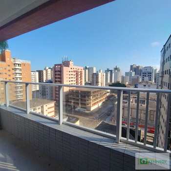 Apartamento em Praia Grande, bairro Guilhermina