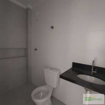 Apartamento em Praia Grande, bairro Guilhermina