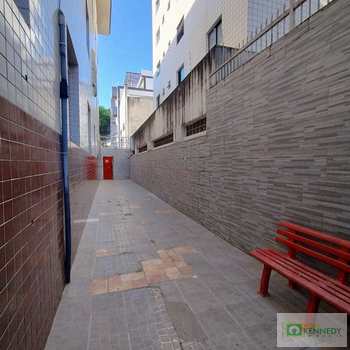 Kitnet em Praia Grande, bairro Ocian