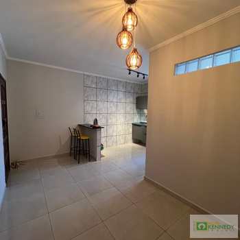 Apartamento em Praia Grande, bairro Boqueirão