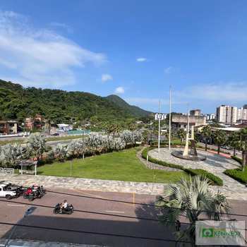 Apartamento em Praia Grande, bairro Boqueirão