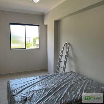 Apartamento em Praia Grande, bairro Boqueirão