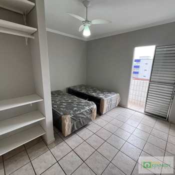 Apartamento em Praia Grande, bairro Tupi