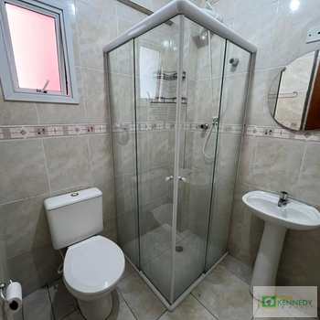 Apartamento em Praia Grande, bairro Boqueirão