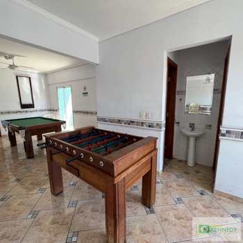 Apartamento em Praia Grande, bairro Boqueirão