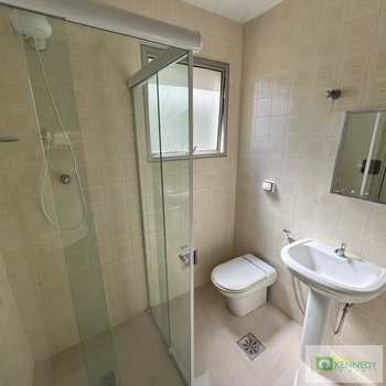 Apartamento em Praia Grande, bairro Caiçara