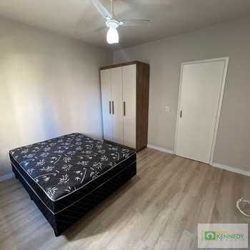 Apartamento em Praia Grande, bairro Caiçara