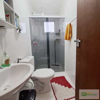 Apartamento em Praia Grande, bairro Ocian